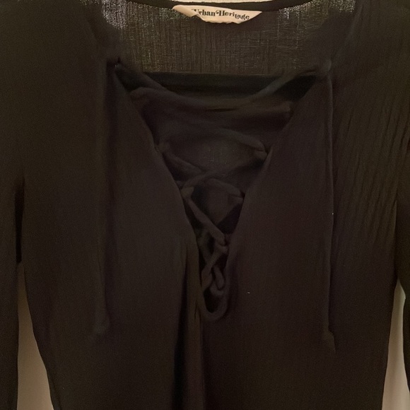 Black lace up top - Picture 2 of 2